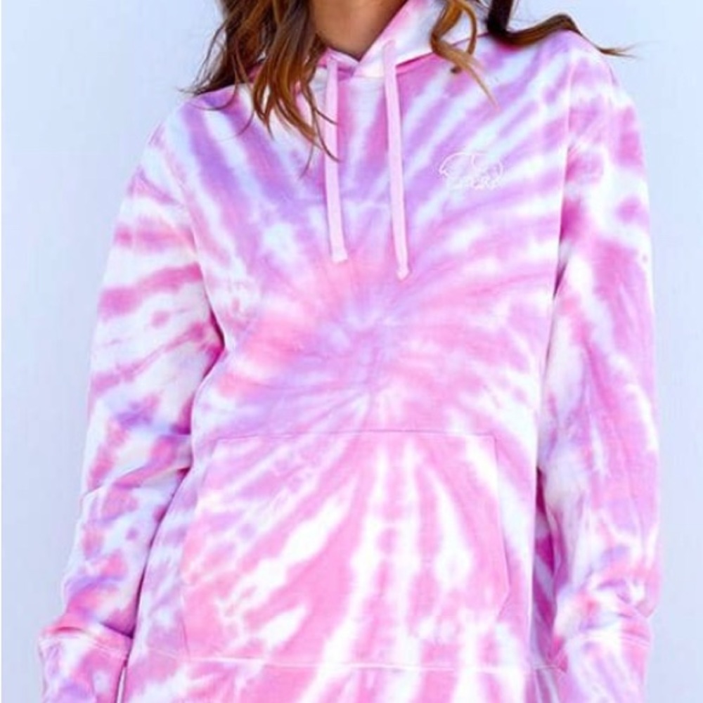 Ivory Ella Heritage Strawberry Shake Oversized Hoodie